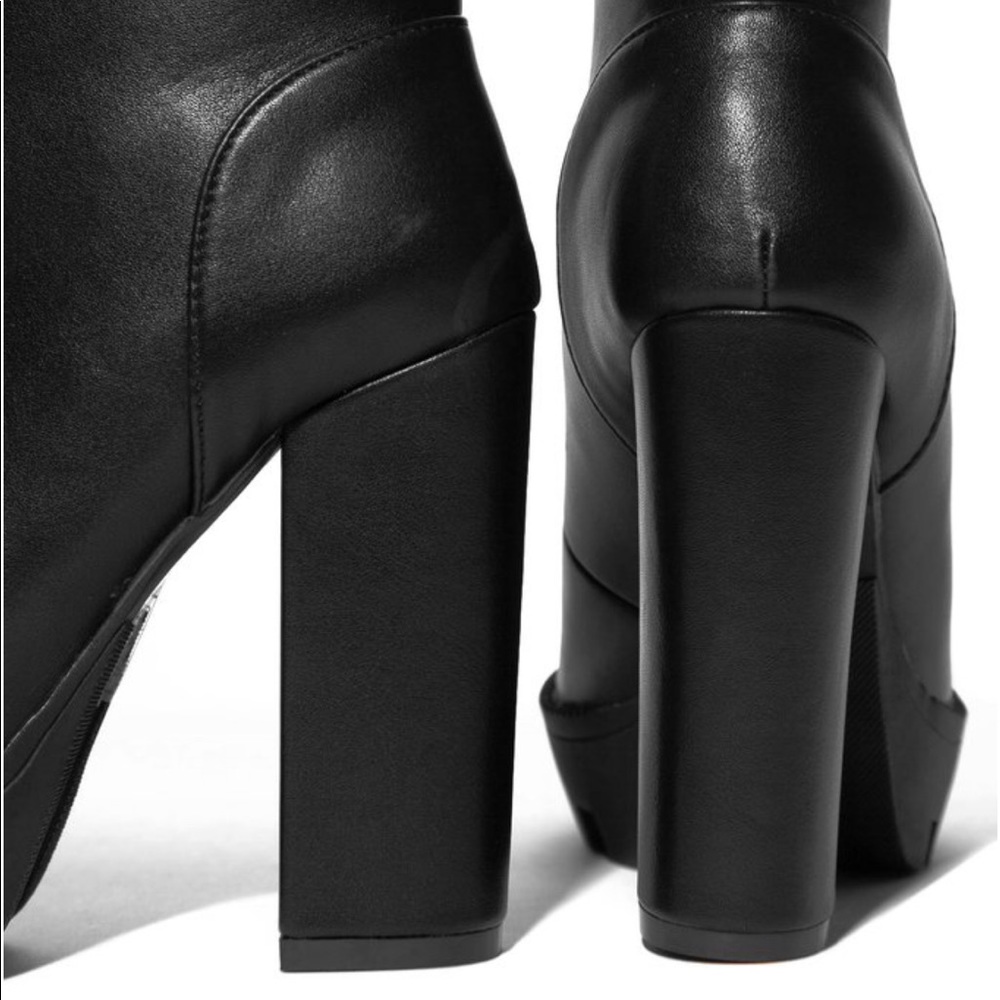 Shoes - Picture 2 of 4